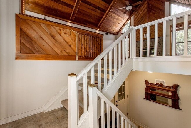 Building Photo - 2744 Tritt Springs Dr NE