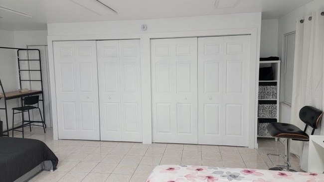 Foto del edificio - 3060 NW 27th St