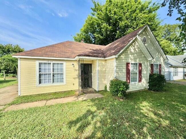 Photo - 1315 Florida St House