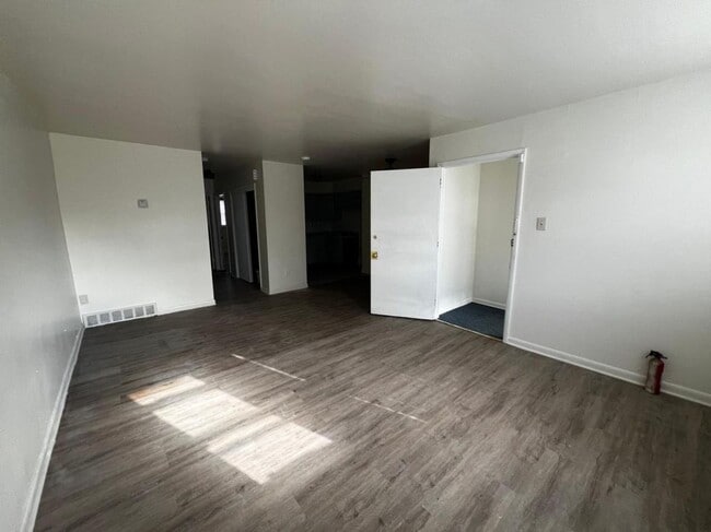 Photo - 4039 Balwynne Park Rd Apartment