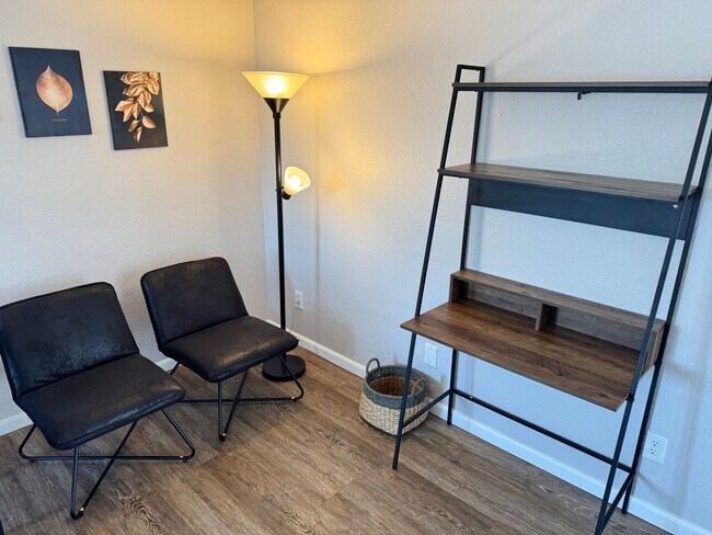 Building Photo - 3619 43rd St