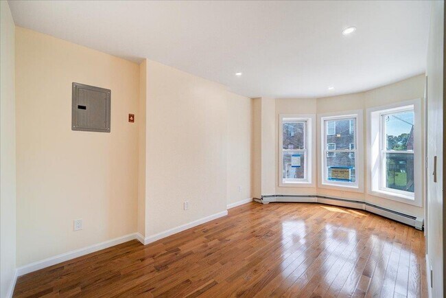 Foto del edificio - 347 Liberty St