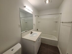 Interior Photo - The Circle Apartments At Long Beach