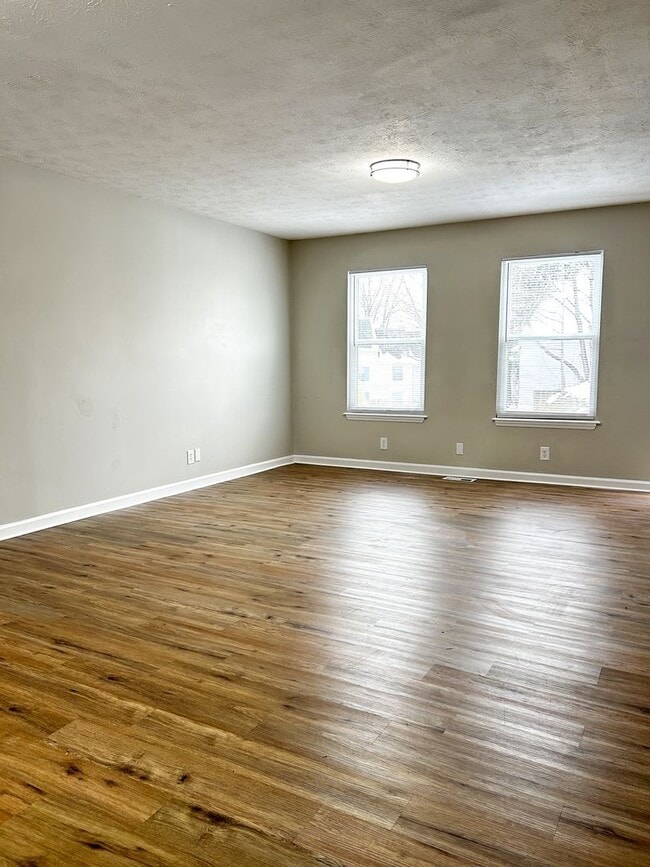 Photo - Bainbridge Townhomes