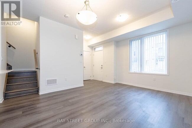 Building Photo - 31 Almond Blossom Mews
