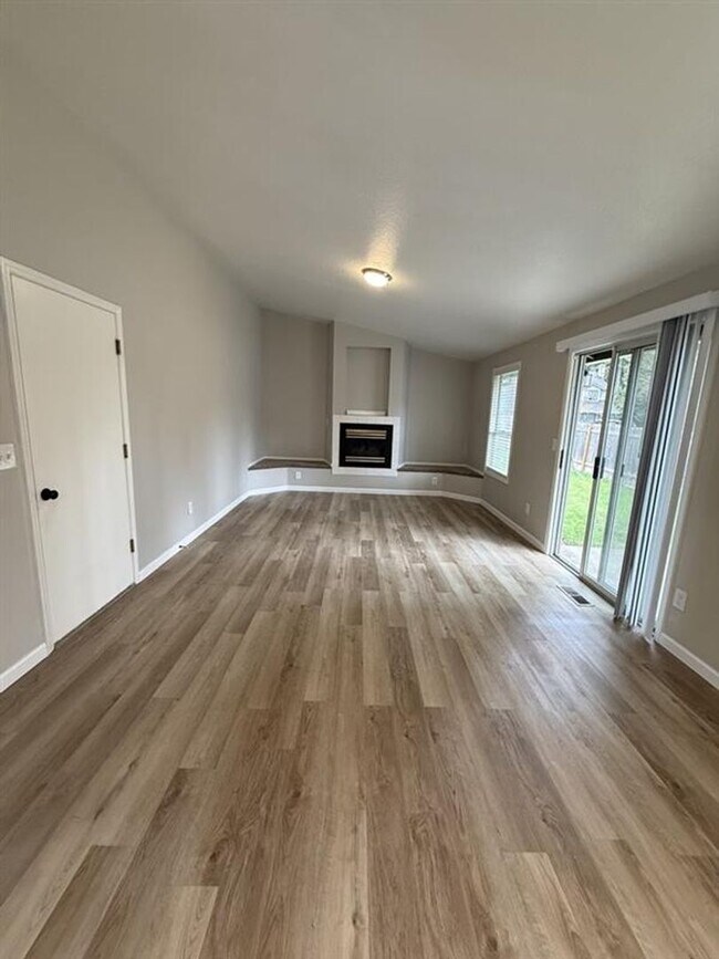 Foto del edificio - 1333 SW 178th Ave