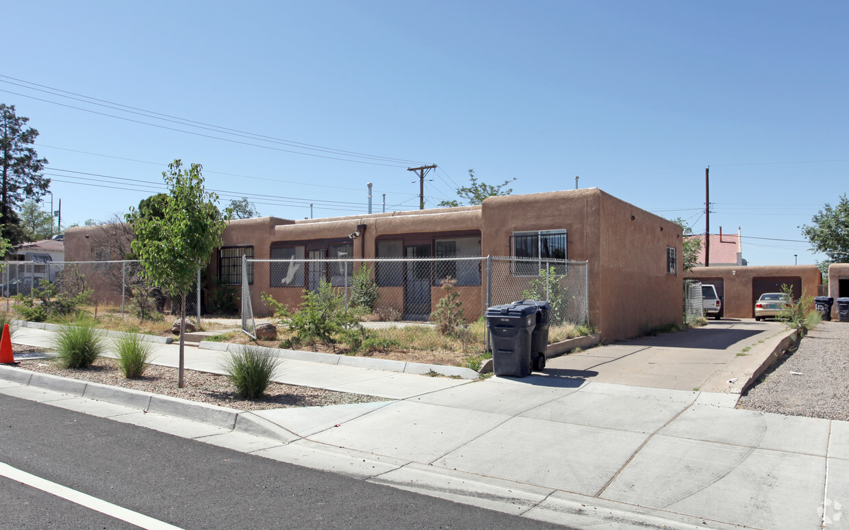 Primary Photo - 1516-1518 Coal Ave SE