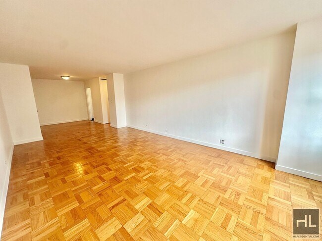 Foto del edificio - Fourth Avenue