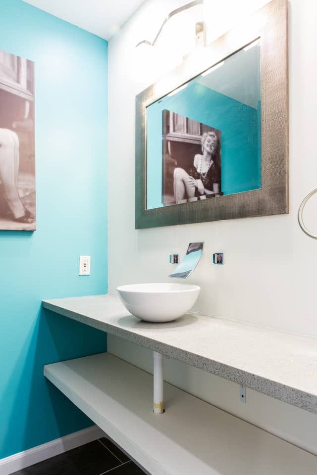 Foto del edificio - 5943 Carlton Way