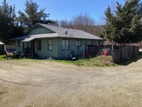 Building Photo - 200 Lower Mill St