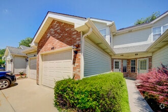 Building Photo - 48 S Golfview Ct
