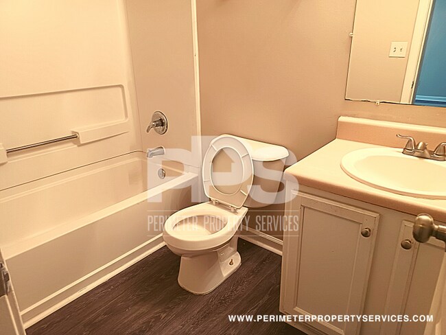Foto del edificio - 2365 N Circle Dr NW