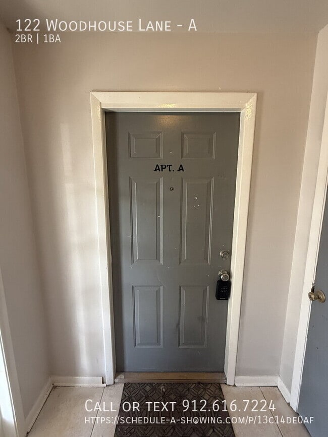 Foto del edificio - 122 Woodhouse Ln