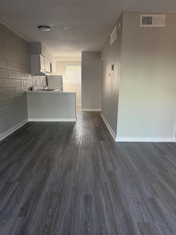 Foto del edificio - 311 E 31st St