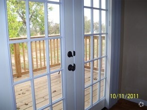 Building Photo - 8364 US-69