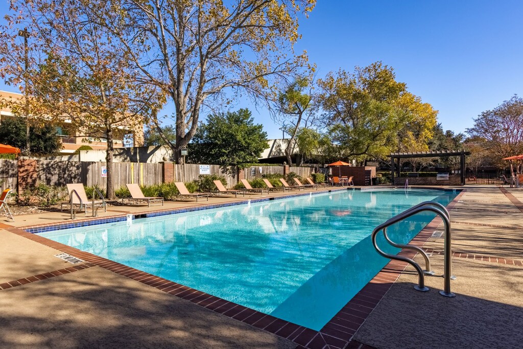 The Estate on Quarry Lake Apartment Homes 4600 Seton Center Pky