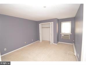 Building Photo - 300 Winding Way