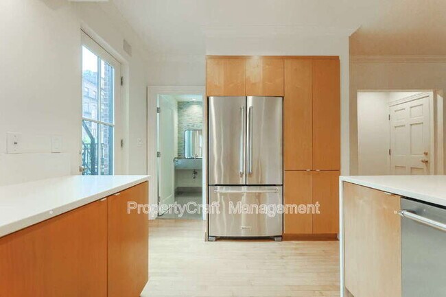 Foto del edificio - 29 E.Springfield St