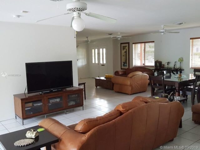 Foto del edificio - 12105 SW 73rd Ave