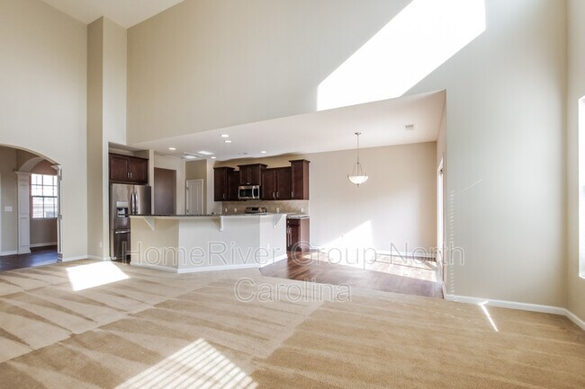 Building Photo - 3016 Aransas Rd