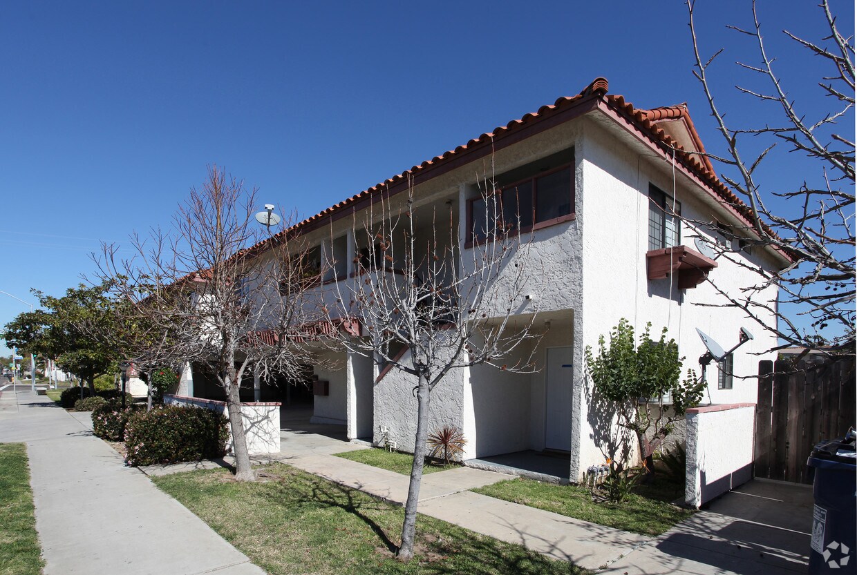 Primary Photo - 401-407 4th Ave
