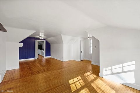 Unidad 3 Espacio habitable - 13860 Clifton Blvd