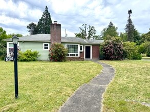 Building Photo - 12080 SW Fairfield St