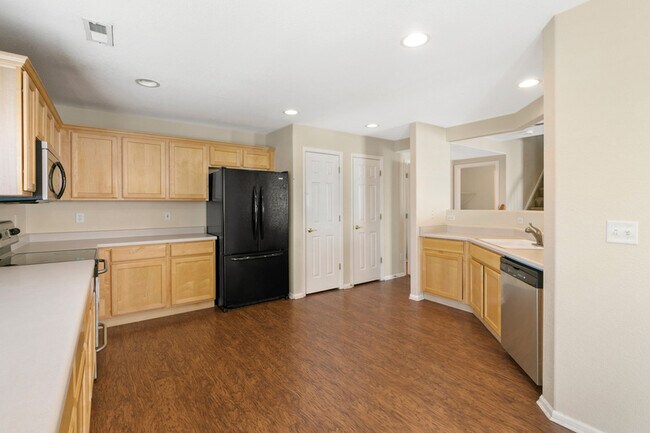 Building Photo - 8178 S Memphis Way