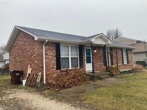 Building Photo - 1209 Williamsburg Dr