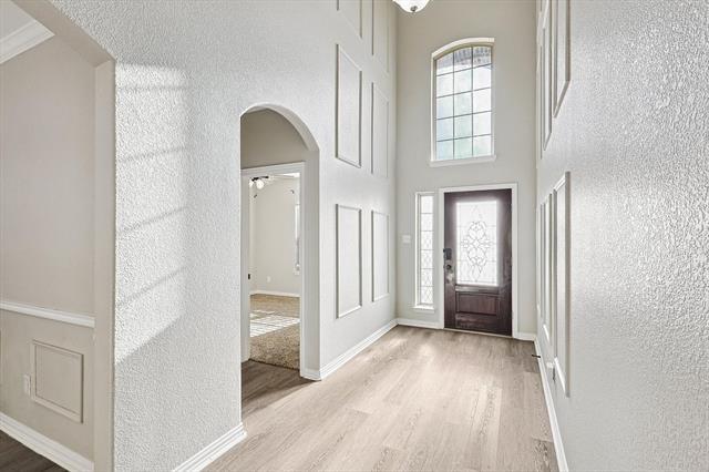 Building Photo - 4712 White River Dr