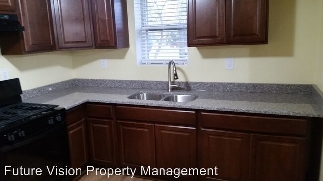 Building Photo - 1225 Fairview Ave