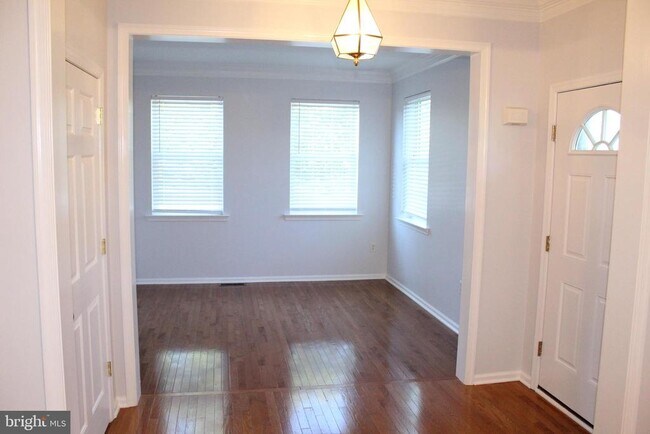 Foto del edificio - 15 Ryan Ct