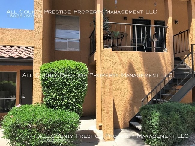 Building Photo - 1831 W Mulberry Dr