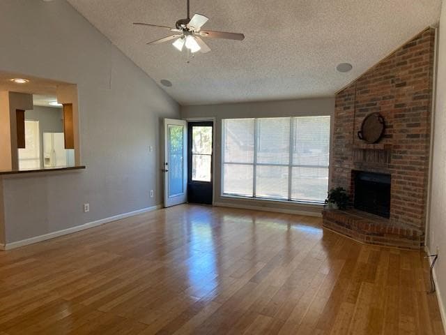 Foto del edificio - 7808 Slater Trail