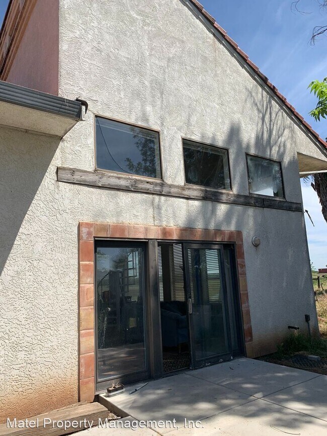 Building Photo - 1 br, 1 bath House - 4106 1/2 ROSELLE AVE