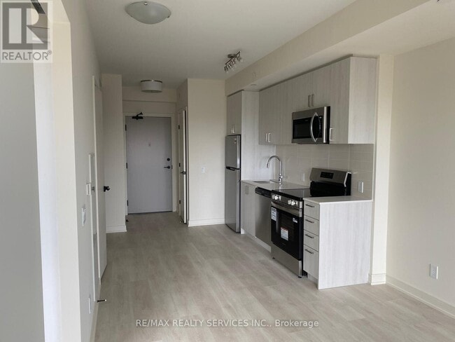 Building Photo - 8020 Derry Cross