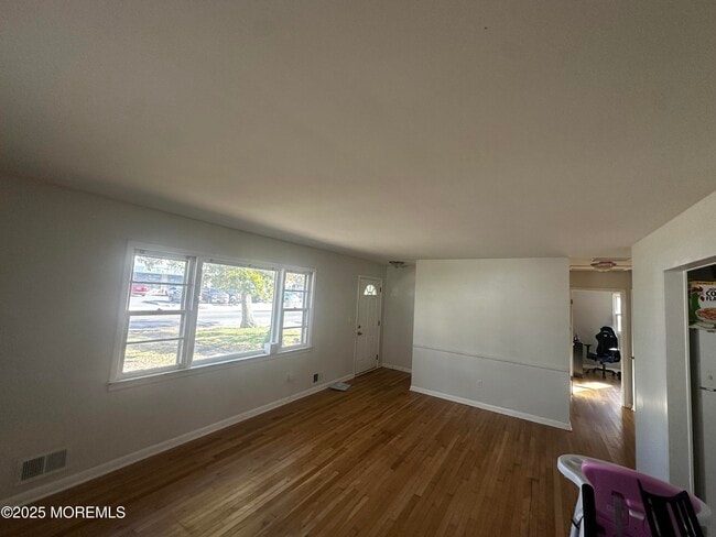 Building Photo - 2612 Bridge Ave