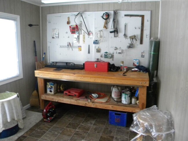 Foto del edificio - 5700 N Saginaw Rd