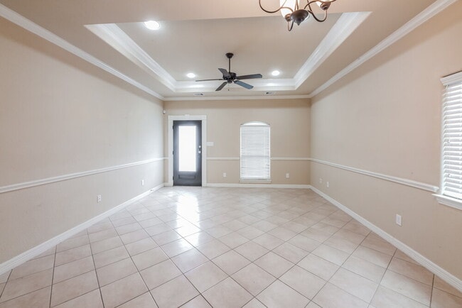 Building Photo - 23733 Briar Tree Dr