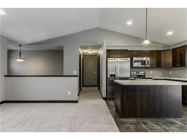 Foto del edificio - 1025 Pheasant Run