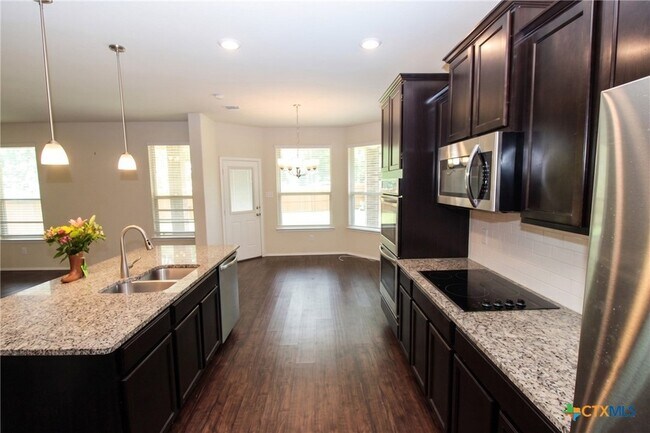 Foto del edificio - 1202 Stonewall Ridge