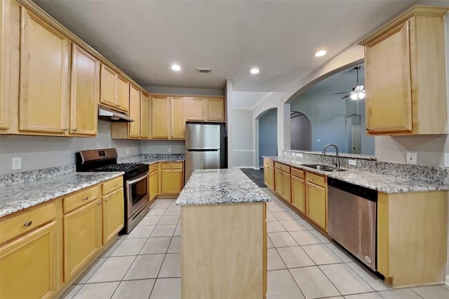 Building Photo - 12723 Rock Creek Ct.