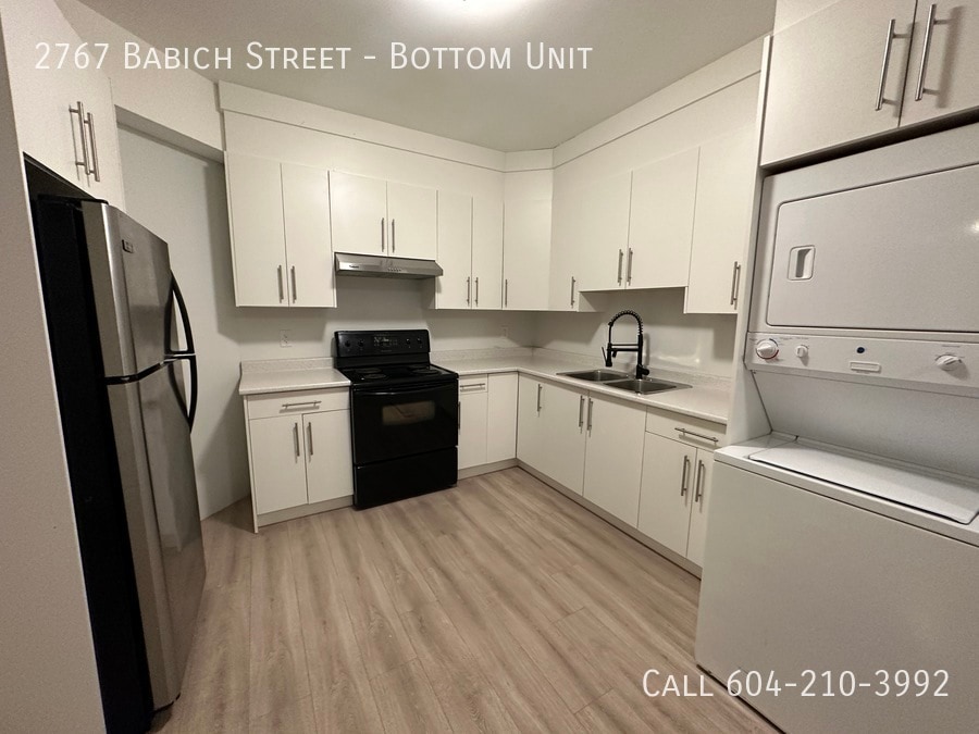 Primary Photo - Renovated Unit in a Fourplex- Pet Friendly!
