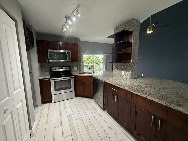 Foto del edificio - 3417 NW 44th St