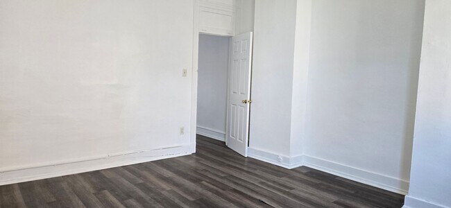 Foto del edificio - 3225 W Susquehanna Ave