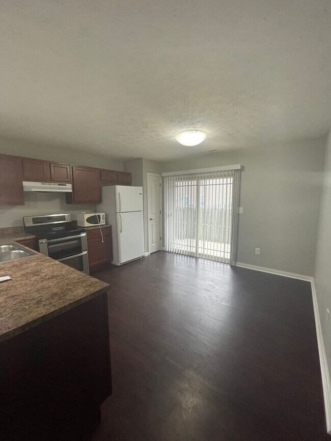 Foto del edificio - Three Bedroom Single Family Home - Great N...