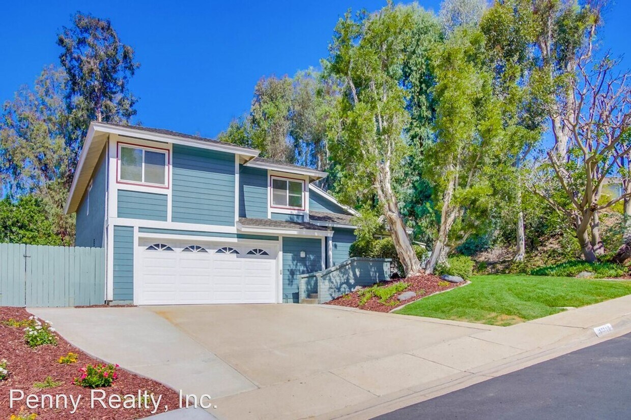 4 br, 3 bath House 10310 Mesa Madera Dr. House Rental in San Diego