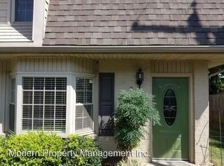 Primary Photo - 2 br, 1.5 bath House - 122 Regency Point Path