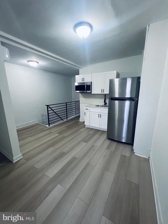 Foto del edificio - 133 S 61st St