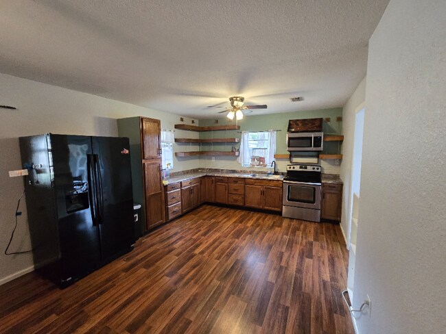 Foto del edificio - 5838 12th St